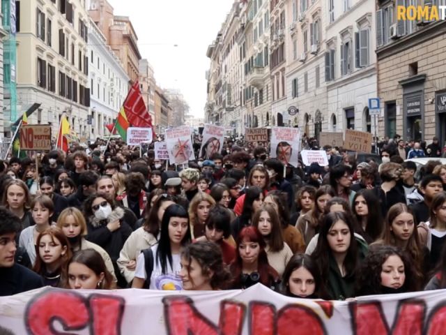 FOTO corteo studenti 18 febbraio-2