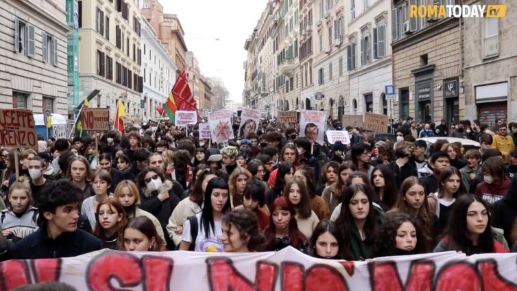 FOTO corteo studenti 18 febbraio-2